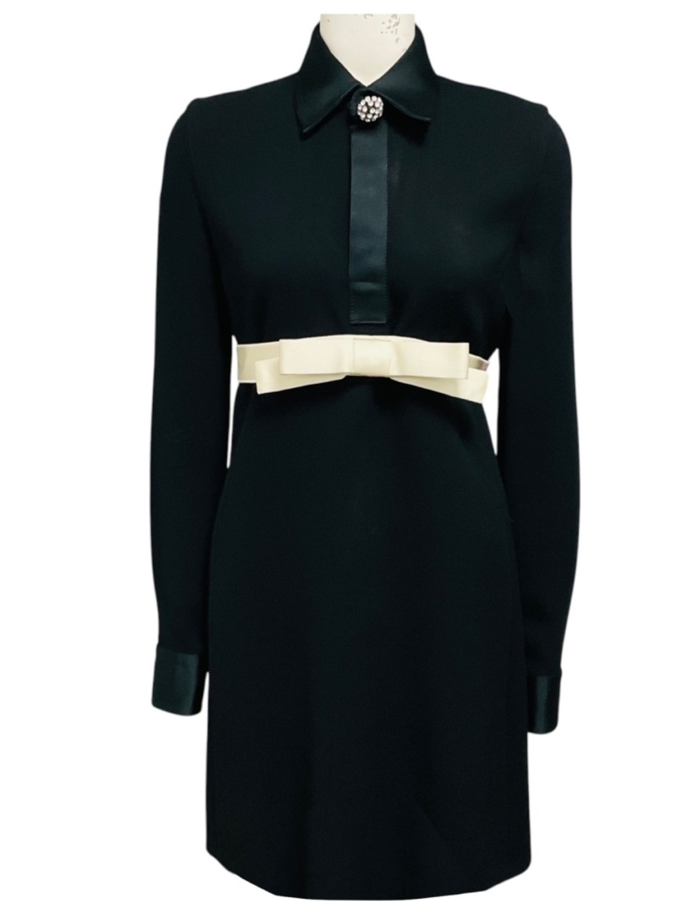 GIAMBATTISTA VALLI BLACK / IVORY SATIN BOW WAIST LONG SLEEVED CREPE DRESS WITH C